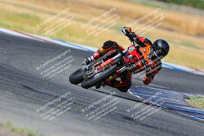 media/Aug-13-2023-CRA (Sun) [[1cfc37a6fb]]/Race 4 400 Superbike/Race/